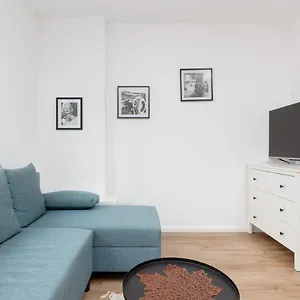 Apartament Ochota Siemieńskiego By Renters, Warszawa